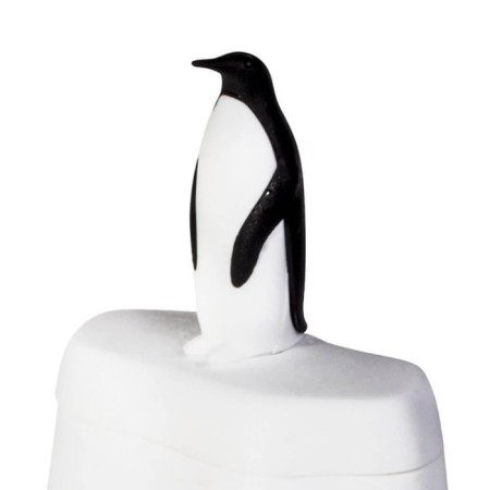 Eskimo form Penguin on Ice-1