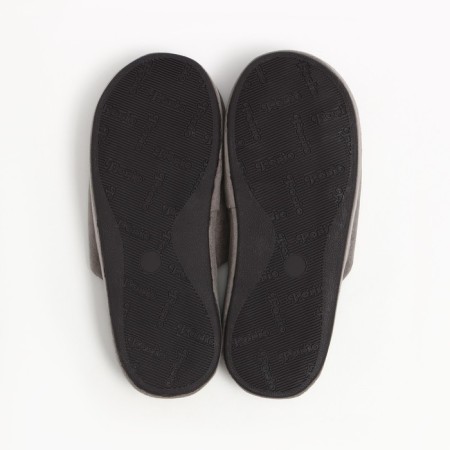 Teenage slippers, size 38-2