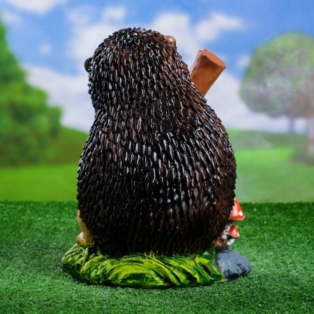 Garden figure "Hedgehog with a shovel" 22x22x31cm-2