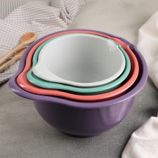 A set of containers for a mixer, 4 pcs: 1.4, 1.9, 2.6, 3.6 l, color mix