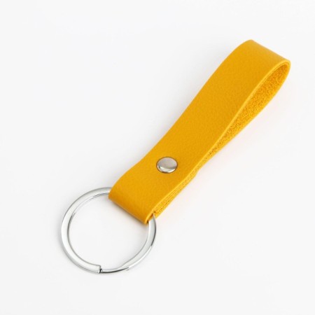 Set "Girl": cover for PVC passport, keychain and pen Plastic-3