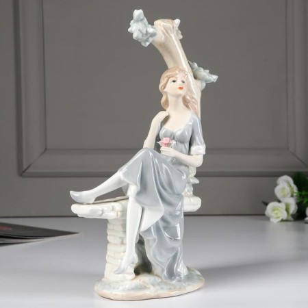 Souvenir ceramics "Dreamer" 28x17x10 cm-1