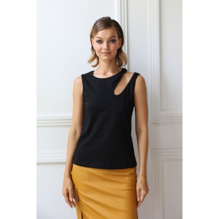 T -shirt female, size 48