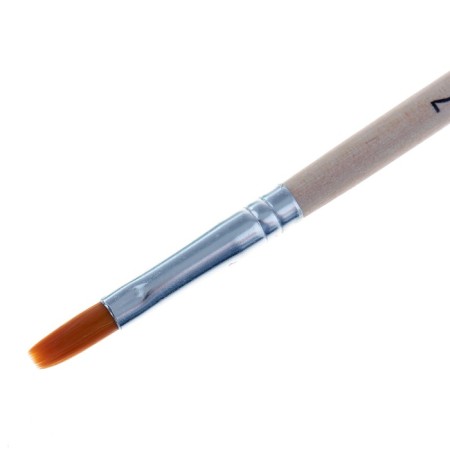 Nylon brush No. 7, flat, wooden pen-1