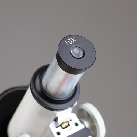 Microscope laboratory multiplicity 40,100.1000, backlight-7