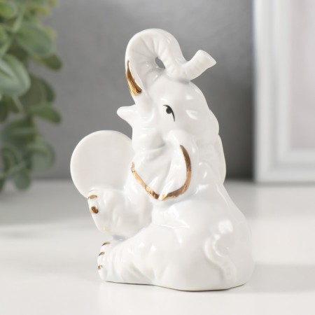 Souvenir Ceramics "Elephant with a coin - a ruble" White with gold 5.8x6.5x9.5 cm-2
