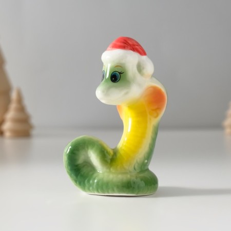 Souvenir Ceramics "Green Cobra in the New Year's cap" 4x6x8 cm-1