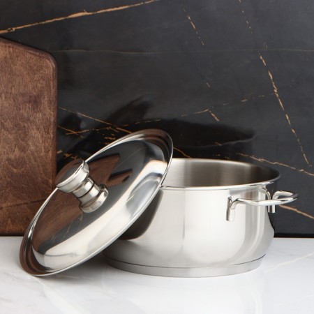 Classic-Prima pan, 2.5 l, d = 20 cm, capsule bottom, with a heat distribution layer, metal cover-1
