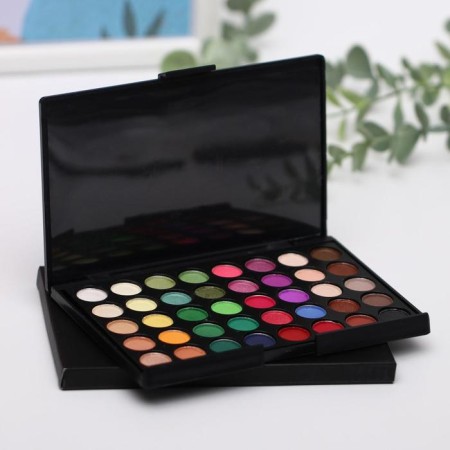 Palette shadow for eyelids, 40 colors
