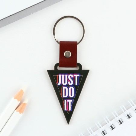 A wooden key key "Just do it", 7 x 3.7 cm-2