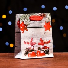 Laminated “New Year deer” package 11.5 x 14.5 x 6 cm