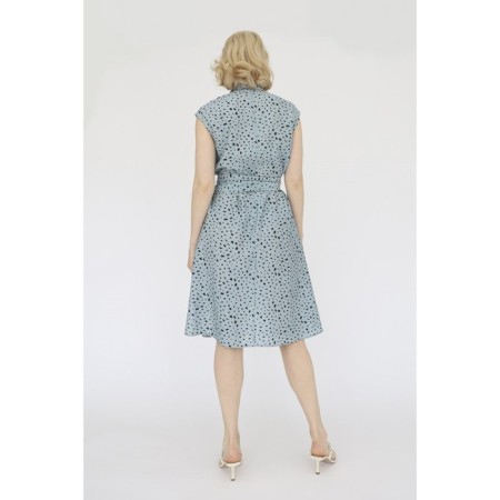 Viscose dress with a belt, size 42-2