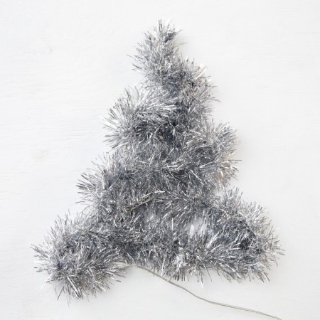 Garland "Mishura" 1 m dew, IP20, silver thread, 22 LED, 6 layers, D = 7 cm, glow white, CR2032X2-1