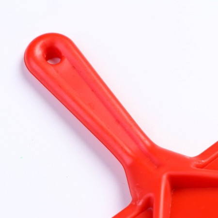 Pucrheck "Simple" with drops, with a plastic handle of 9.2 x 13.2 cm, red-3