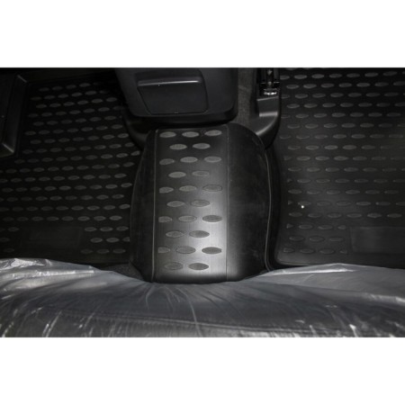 Rugs in the Lifan Solano Salon 2010-2016, 4 pcs. (polyurethane)-3