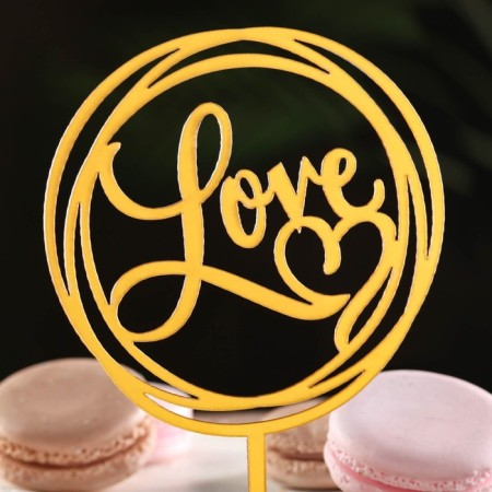 Topper "Love", a circle with a heart, gold, give beautifully-1