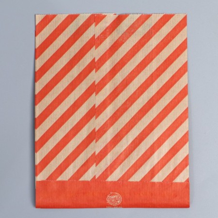 Pack Package Package, crafting, V-shaped bottom “Letter from Santa Claus”, 16.8 x 13.5 x 5.5 cm, New Year-1