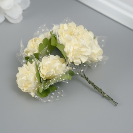 Decorative flower for the creativity of "chrysanthemum" pale snow-1