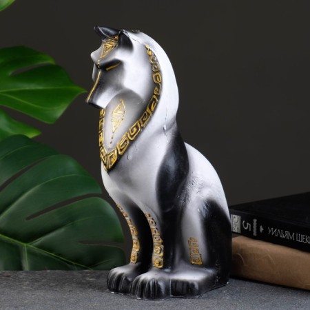 Figure "Wolf No. 1" 12x20x27cm 267/236-3