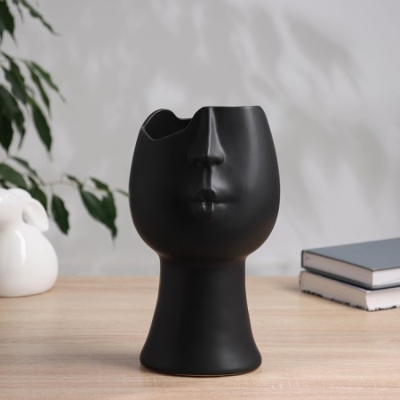 VAZ Coramics Table "Pietro" Kiss, 26x12 cm, black