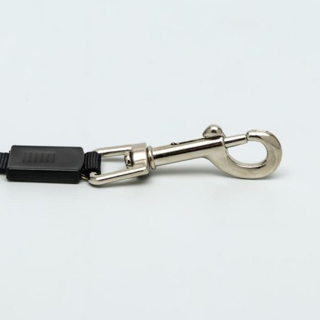Roulette with leash, rubber pen, 5 m, animal weight up to 15 kg, striped-1