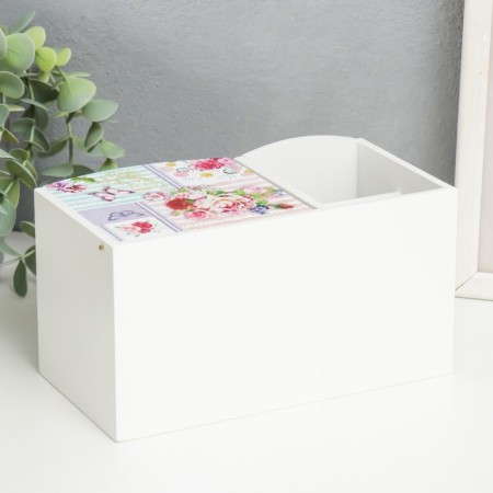 Casket Wood with a mirror and stand "Butterfly and roses" 10.8x18.5x10 cm-3