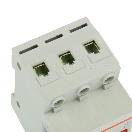 Automatic switch TDM VAL47-63, 3P, 32 A, 4.5 ka-2