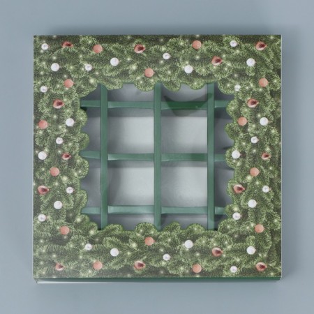Box for 16 sweets with cells “Happy New Year” 17.7 x 17.7 x 3.8 cm, New Year-4