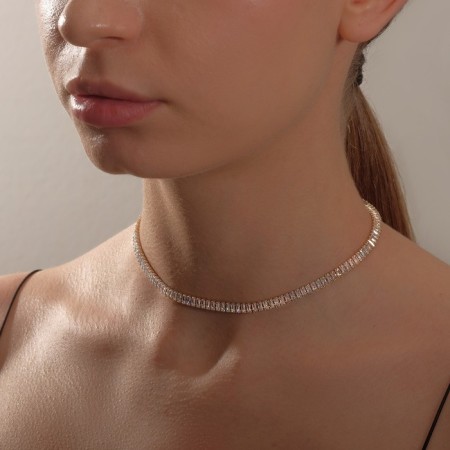 The necklace "Jewel" is narrow rectangles, white color in gold, 30 cm