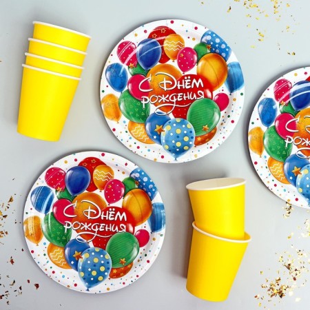 A disposal of paper dishes is a single birthday ", balls-1