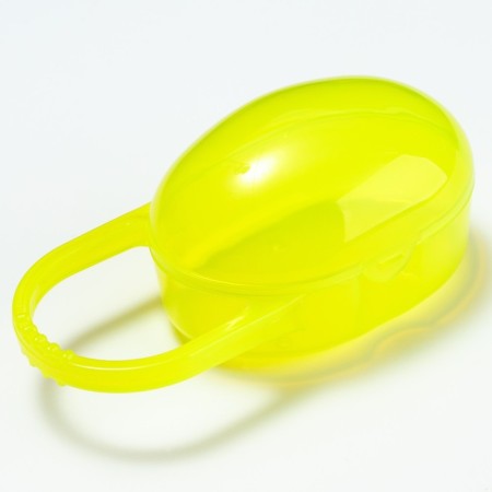 A container for storing and sterilizing children's nipples and dummy, yellow color