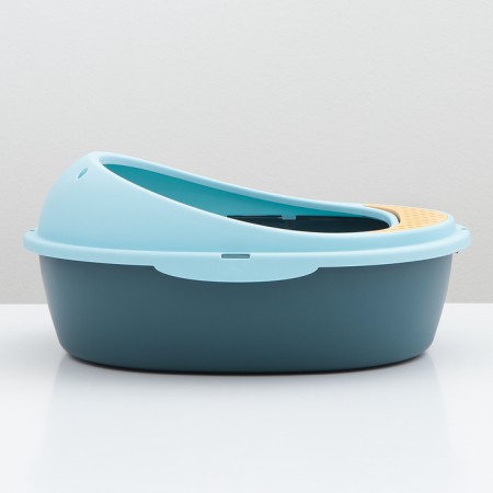 A rounded toilet round 48.2 x 40.5 x 25.5 cm, blue/blue-2