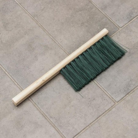 Brush-clutch, 30 × 2.2 × 8 cm, color mix