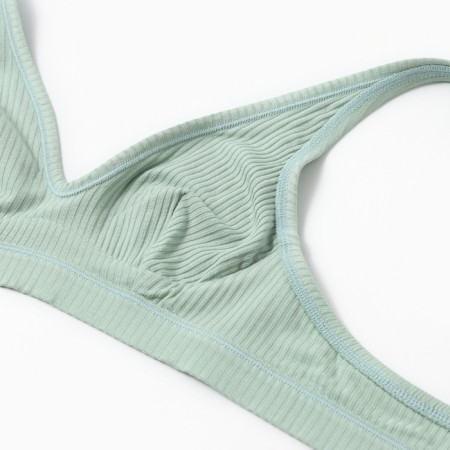 Women's bra, the color of apple -and -soem size 75a-1