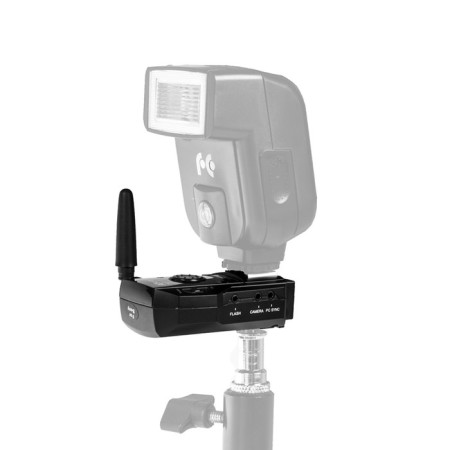 Plus AP-TX3L radio synchronizer for Olympus EP1, EP2-2