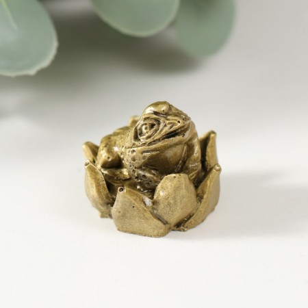 NECSK Polystone bronze "Little toad in the lotus" 2.5x2.5x2.5 cm