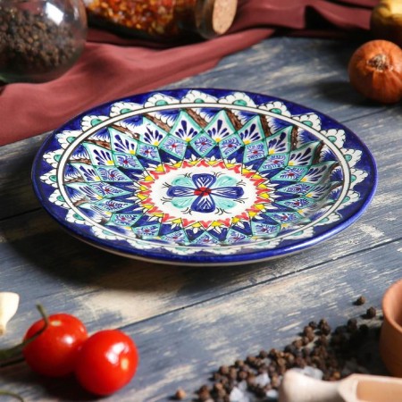 Plate of the Rishtan ceramics "Flowers", blue, flat, 17 cm, mix