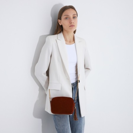 Bag Cross-Bodi with a zipper, the color is red-7
