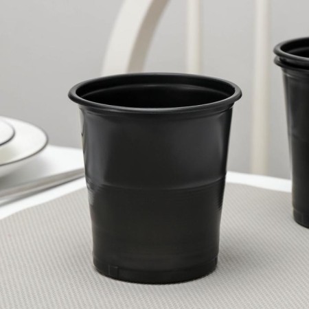 A glass of plastic disposable “barrel”, 500 ml, 65 pcs/union, black color