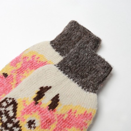 Women's socks “Squirrels with cones”, white color, size 25-1
