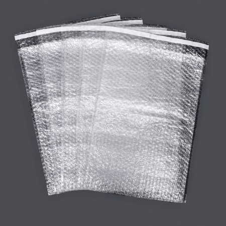 A package of runway with a valve and an adhesive layer, p/e, 3 layers, 30 x 44 + 5 cm, set 50 pieces-1