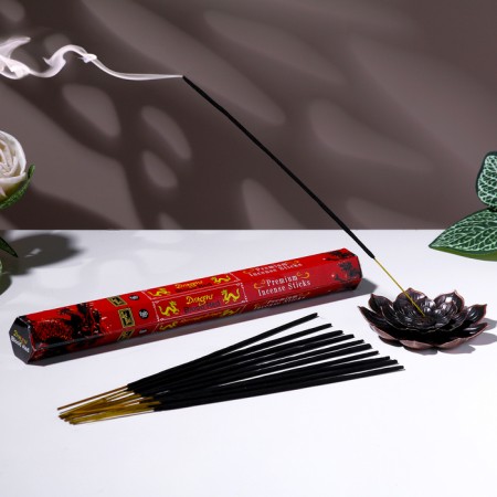 Black Fab Series "Dragon Blood", 20 wands in the pack, hexagonant