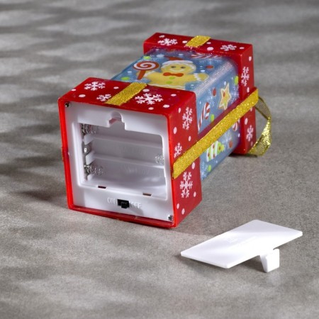 LED figure "Red Gift with Gingerbread" 6.3 × 11.5 × 6.3 cm, plastic, AAAX3 batteries (not complete), flame effect-2
