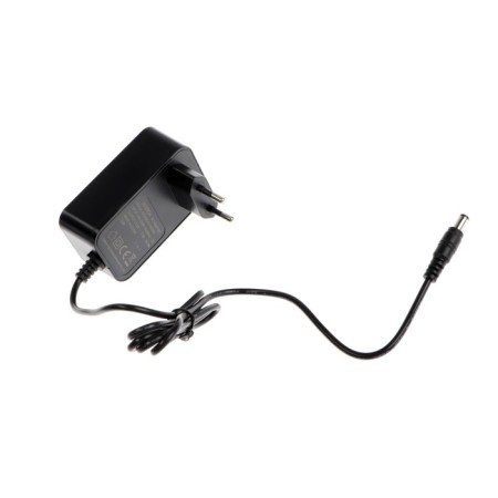 External battery CACTUS CS-PCS172, 48000 mAh, 3 USB/USB-C, 5 A, 110-230V-8