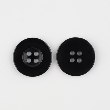 Button 4 punctures, d = 20 mm, the color is black-1