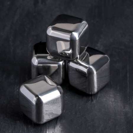 A set of stones for whiskey "Cube", 4 pcs, 2.5 × 2.5 cm, stainless steel