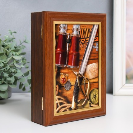Key "Admiral" walnut 15x21 cm-1