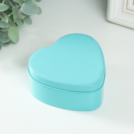 Casket Metal for a candle "Heart. Gloss" Blue 9.5x9x4.5 cm