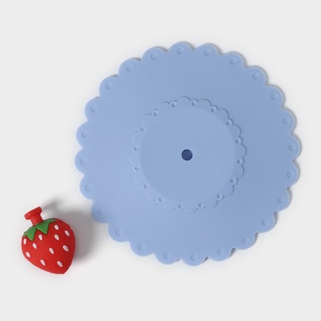 Silicon-shaped lid “Strawberry”, d = 11 cm, blue color-4