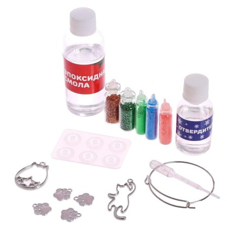 Set for experiments "Bracelet with charm from epoxy resin", cats-1